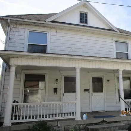 Buy this 4 bed house on 417 Gordon Street in Piqua, OH 45356