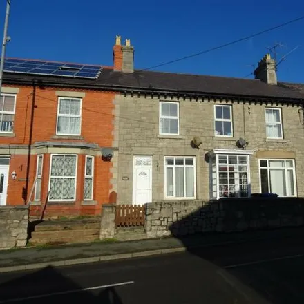 Rent this 2 bed house on Long Ridge in High Street, Dyserth