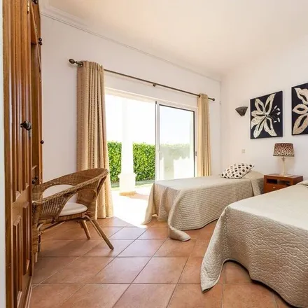 Rent this 3 bed house on 8200-594 Distrito de Évora