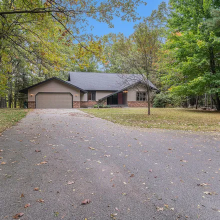 Image 2 - White Lake Drive, Whitehall, Fruitland Township, MI 49461, USA - House for sale