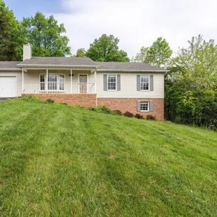 Rent this 3 bed house on 1636 Skyview Drive in Northcott, Sullivan County