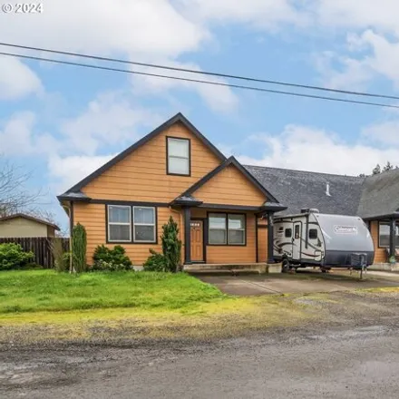 Buy this 6 bed house on 520 Butte Rd in Creswell, Oregon