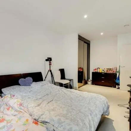 Image 7 - unnamed road, London, SE18 6AB, United Kingdom - Apartment for rent