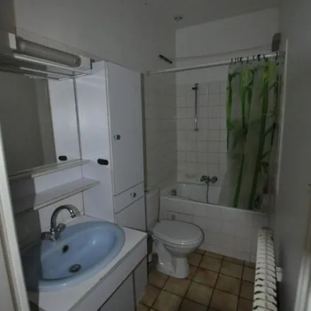Image 2 - Place de l'Obélisque, 71100 Chalon-sur-Saône, France - Apartment for rent