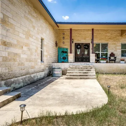 Image 5 - 1700 Hoffman Lane, Comal County, TX 78132, USA - House for sale