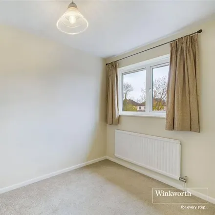 Image 9 - 12, 14, 16 The Willows, Reading, RG4 8BD, United Kingdom - Townhouse for rent