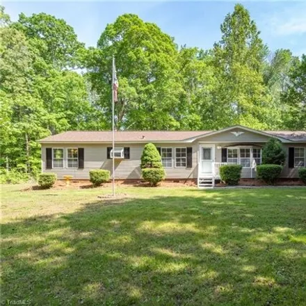 Image 1 - Squaw Drive, Forsyth County, NC 27040, USA - Apartment for sale