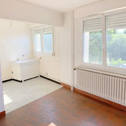 Rent this 3 bed apartment on 10 Rue de l'Abbé Jacquat in 57130 Ancy-Dornot, France