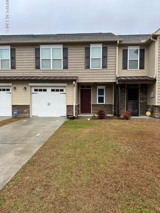 Rent this 3 bed townhouse on Union Chapel in Freedom Way, Piney Green