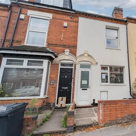 Rent this 4 bed house on 152 Hubert Road in Selly Oak, B29 6ER