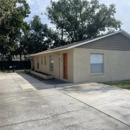 Buy this 2 bed duplex on 4614 South Harding Avenue in Polk County, FL 33813