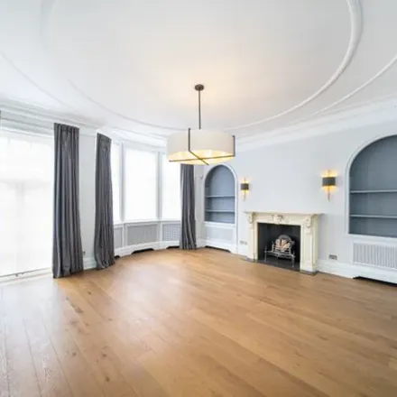 Image 4 - Roka, 30 North Audley Street, London, W1K 6ZD, United Kingdom - Townhouse for rent