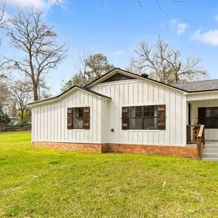 Buy this 2 bed house on 222 FM 1248 in Rusk, TX 75785