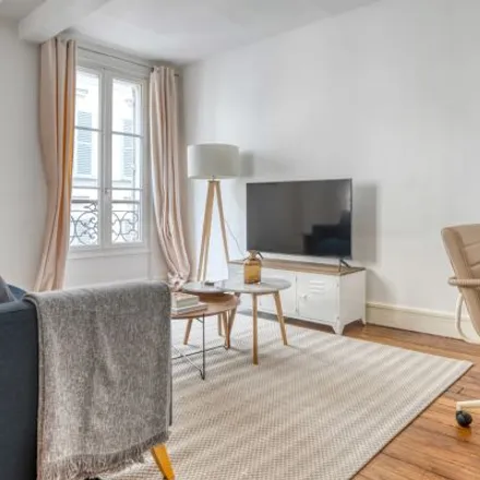 Image 2 - 15 Rue de Saussure, 75017 Paris, France - Apartment for rent
