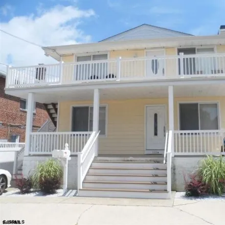 Rent this 3 bed condo on 187 Oxford Avenue in Ventnor Heights, Ventnor City