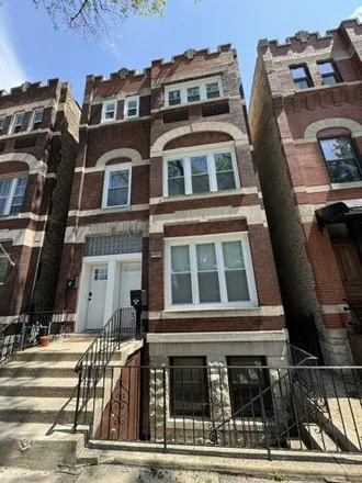 Buy this 12 bed house on 3215 South Racine Avenue in Chicago, IL 60608