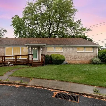 Buy this 3 bed house on 3100 Earle Street in Susquehanna Township, PA 17109