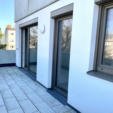 Rent this 2 bed apartment on Gemeinde Mödling in Schöffelstadt, 3