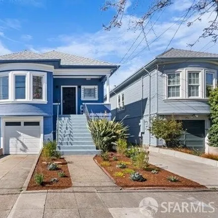 Buy this 2 bed house on 1048 45th Street in Emeryville, CA 94608