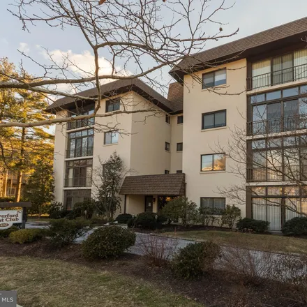 Buy this 2 bed condo on 429 apartments in Montgomery Avenue, Bryn Mawr