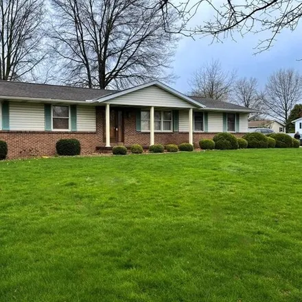 Buy this 3 bed house on 1087 Foxmoor Lane in Ashland, OH 44805