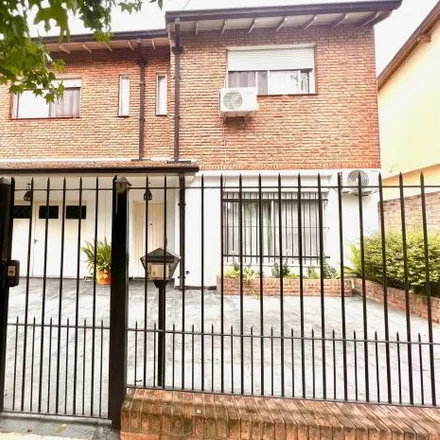 Buy this 4 bed house on Sargento Cabral 1064 in Partido de San Isidro, Martínez