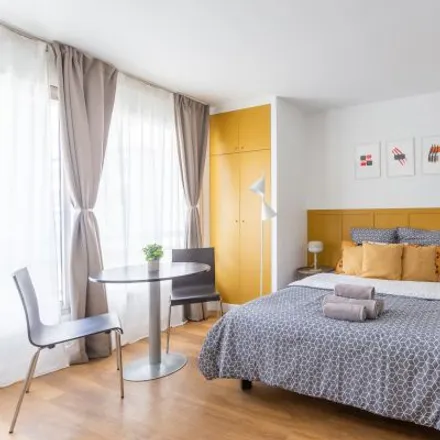Rent this studio apartment on 43 Rue Saint-Charles in 75015 Paris, France