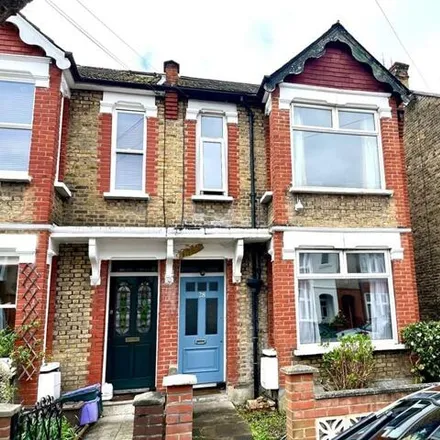 Rent this 3 bed duplex on 26 Rayleigh Road in London, SW19 3RF
