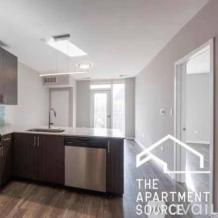 Rent this 2 bed apartment on 1552 N Wells St