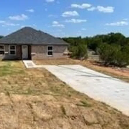 Rent this 4 bed house on Creekview Drive in Hood County, TX 76048