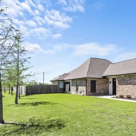 Buy this 3 bed house on Green Tree Avenue in Ascension Parish, LA 70737