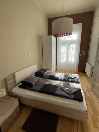 Image 4 - Budapest, Almássy tér 8, 1077, Hungary - Apartment for rent