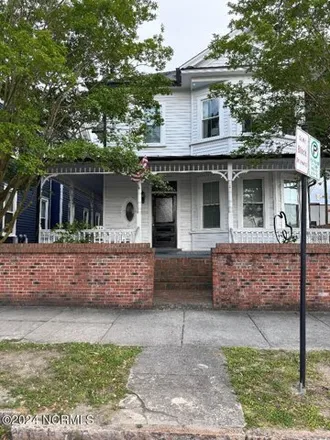 Buy this 6 bed house on 432 Wallace Alley in Brooklyn, Wilmington