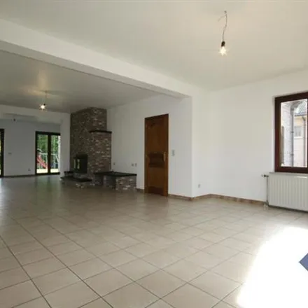 Rent this 5 bed apartment on Edelweisslaan 7 in 3080 Tervuren, Belgium