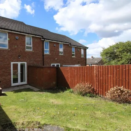 Rent this 3 bed townhouse on Rochester Road Branwell Avenue in Rochester Road, Birstall