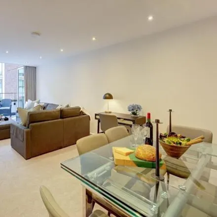 Rent this 2 bed room on 55 Ebury Street in London, SW1W 0NZ