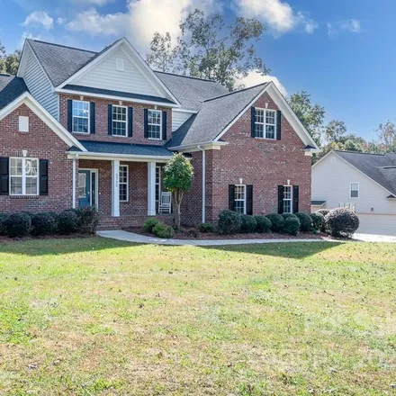 Buy this 5 bed house on 4621 Kildare Court in Lake Norman of Catawba, Catawba County