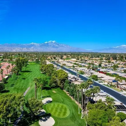 Image 4 - Woodhaven Golf Course, Woodhaven Drive East, Palm Desert, CA 92235, USA - Condo for sale