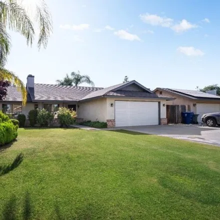 Buy this 3 bed house on 3816 Goldbar Drive in Bakersfield, CA 93312