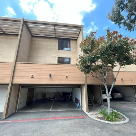 Rent this 1 bed apartment on unnamed road in San Diego, CA 92122