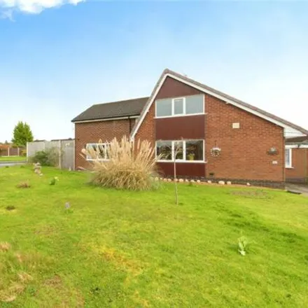 Buy this 3 bed house on Milton Drive in Wistaston, CW2 8BX
