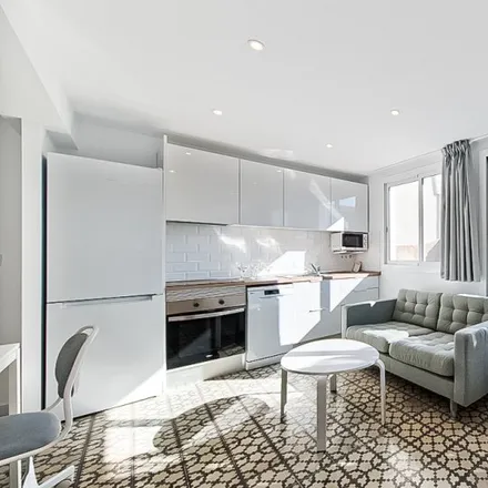 Rent this 2 bed apartment on Carrer de Casanova in 176, 08001 Barcelona