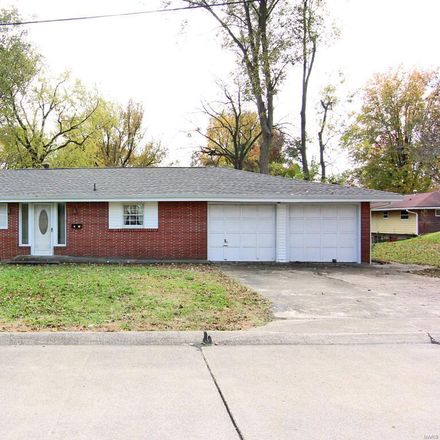 Rent this 3 bed house on 215 Sanford Street in Jackson, MO 63755