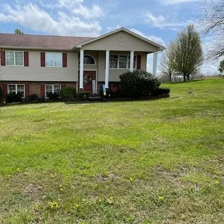 Image 1 - 224 Fairway Drive, Providence, Webster County, KY 42450, USA - House for sale