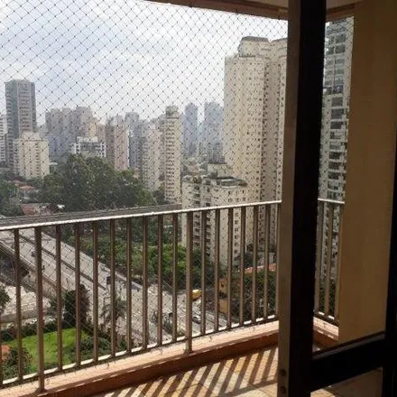 Buy this 4 bed apartment on Rua Édison 578 in Campo Belo, São Paulo - SP