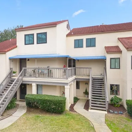 Image 2 - Entrance Road, Navarre, FL 32566, USA - Condo for sale