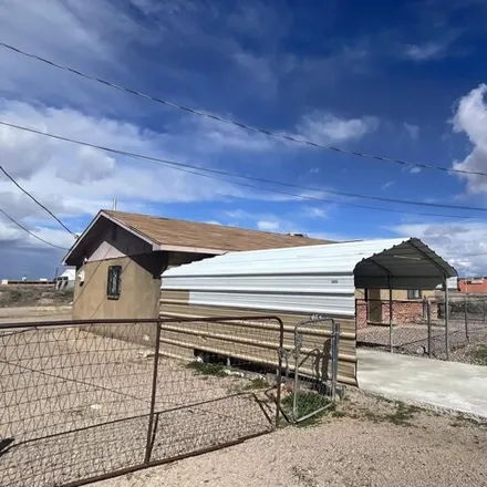 Image 3 - 599 Simpson Avenue, Socorro, NM 87801, USA - House for sale