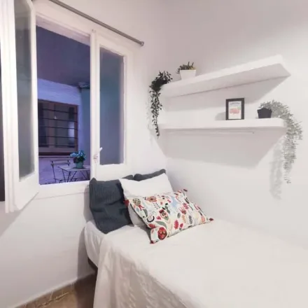 Rent this 1 bed apartment on Carrer de Cabanes in 08001 Barcelona, Spain