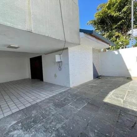 Image 1 - Lira Hostel, Rua Luiz Paes 38, Maurício de Nassau, Caruaru - PE, 55012-085, Brazil - House for sale