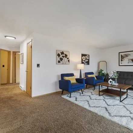 Image 4 - Oak Terrace, West 7th Avenue, Spokane, WA 99015, USA - Condo for sale